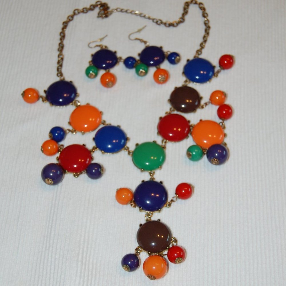 Statement Necklace & Earrings Orange/Brown/Blue & Red  11"Long